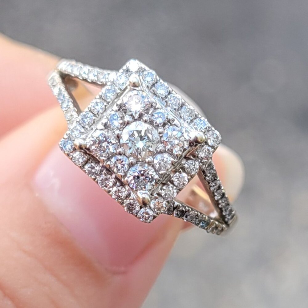 3/4 CTTW Diamond Ring 14KWG